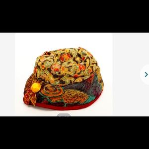 Mary-Lynn I Shea hat